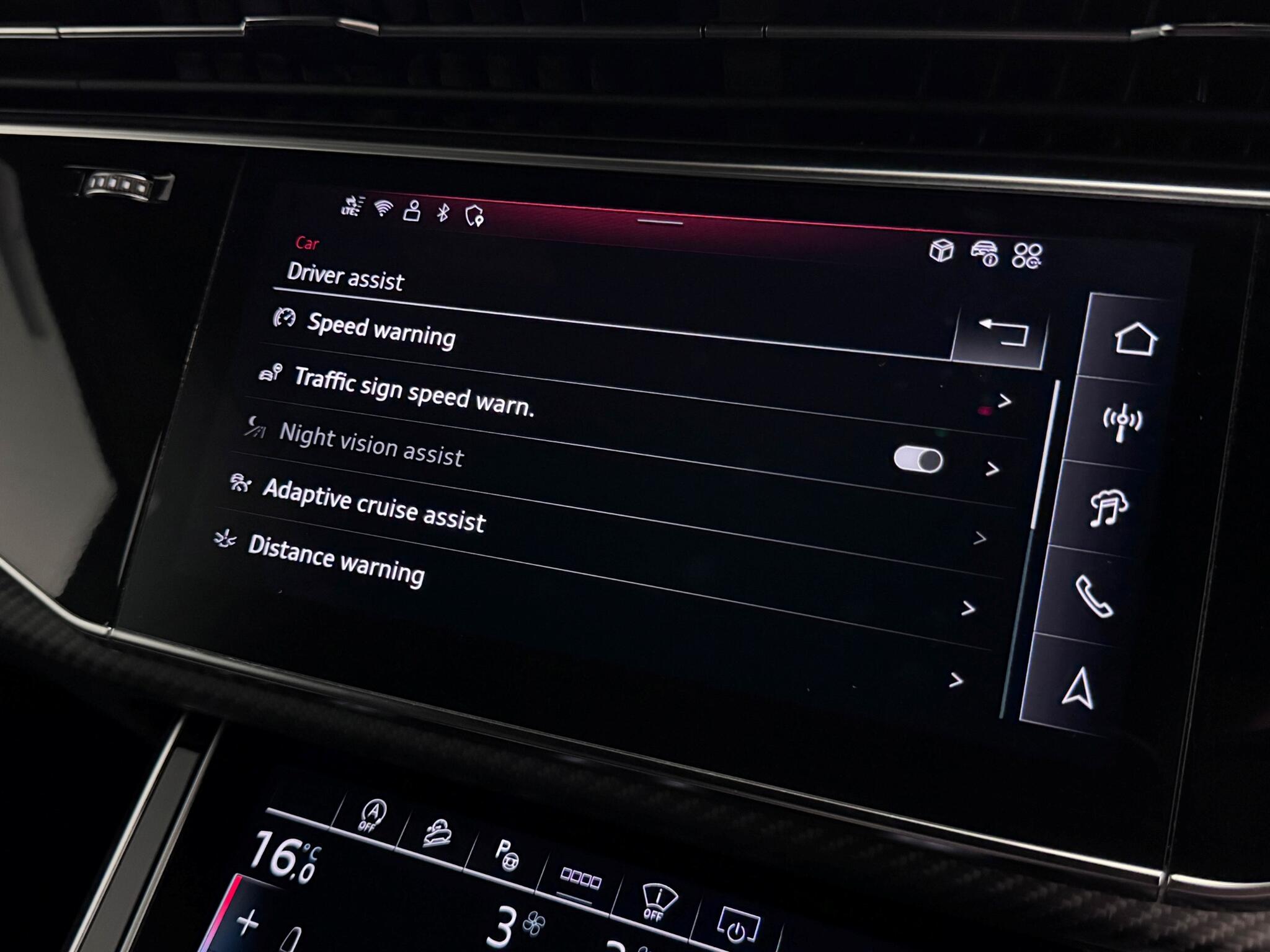 Audi RSQ8 view 70