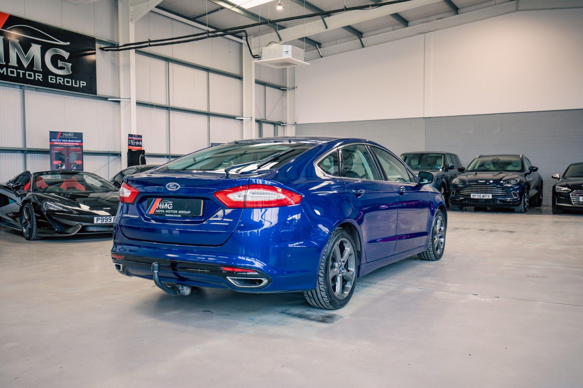 Ford Mondeo view 28