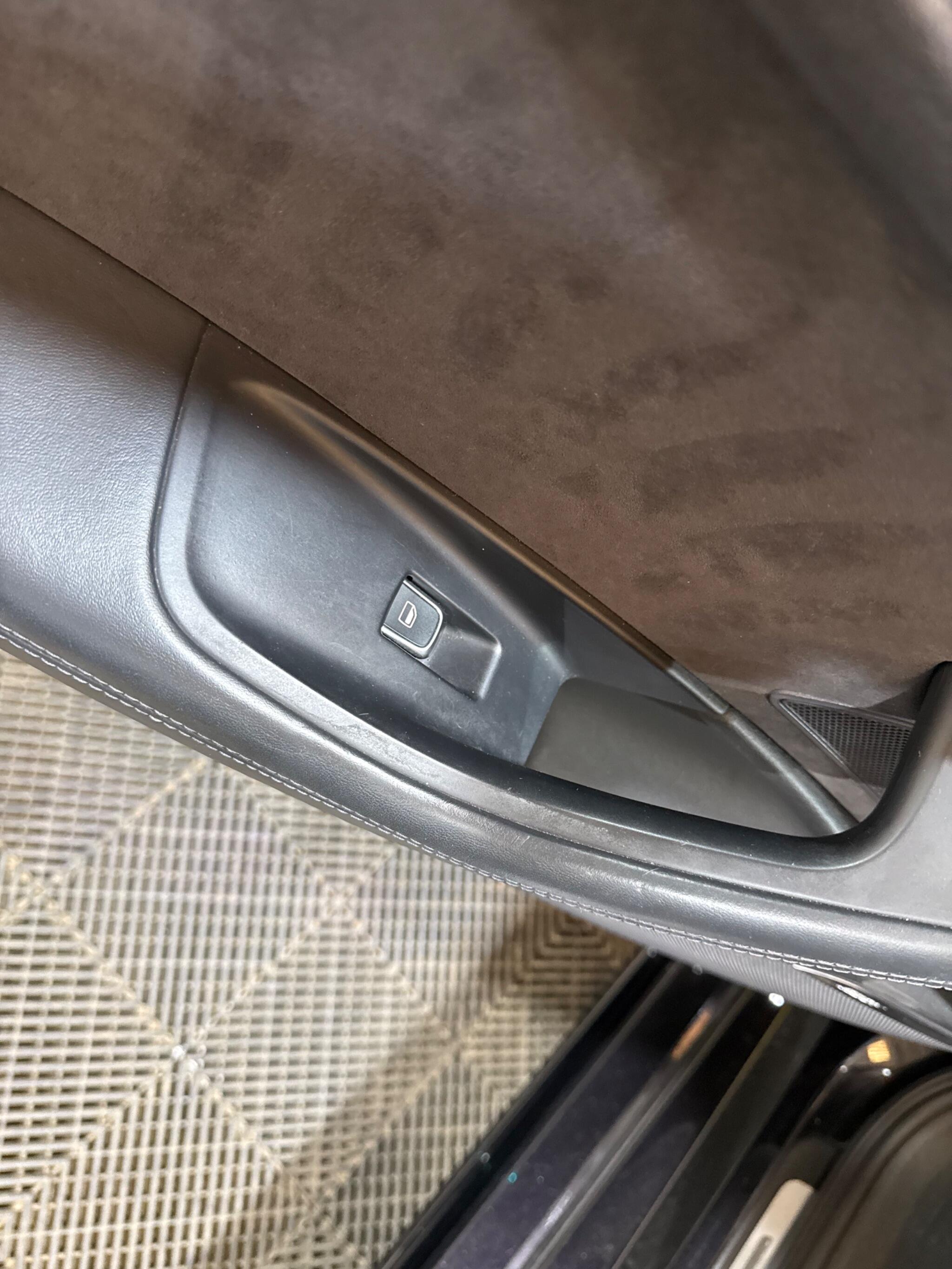 Audi RS6 view 38