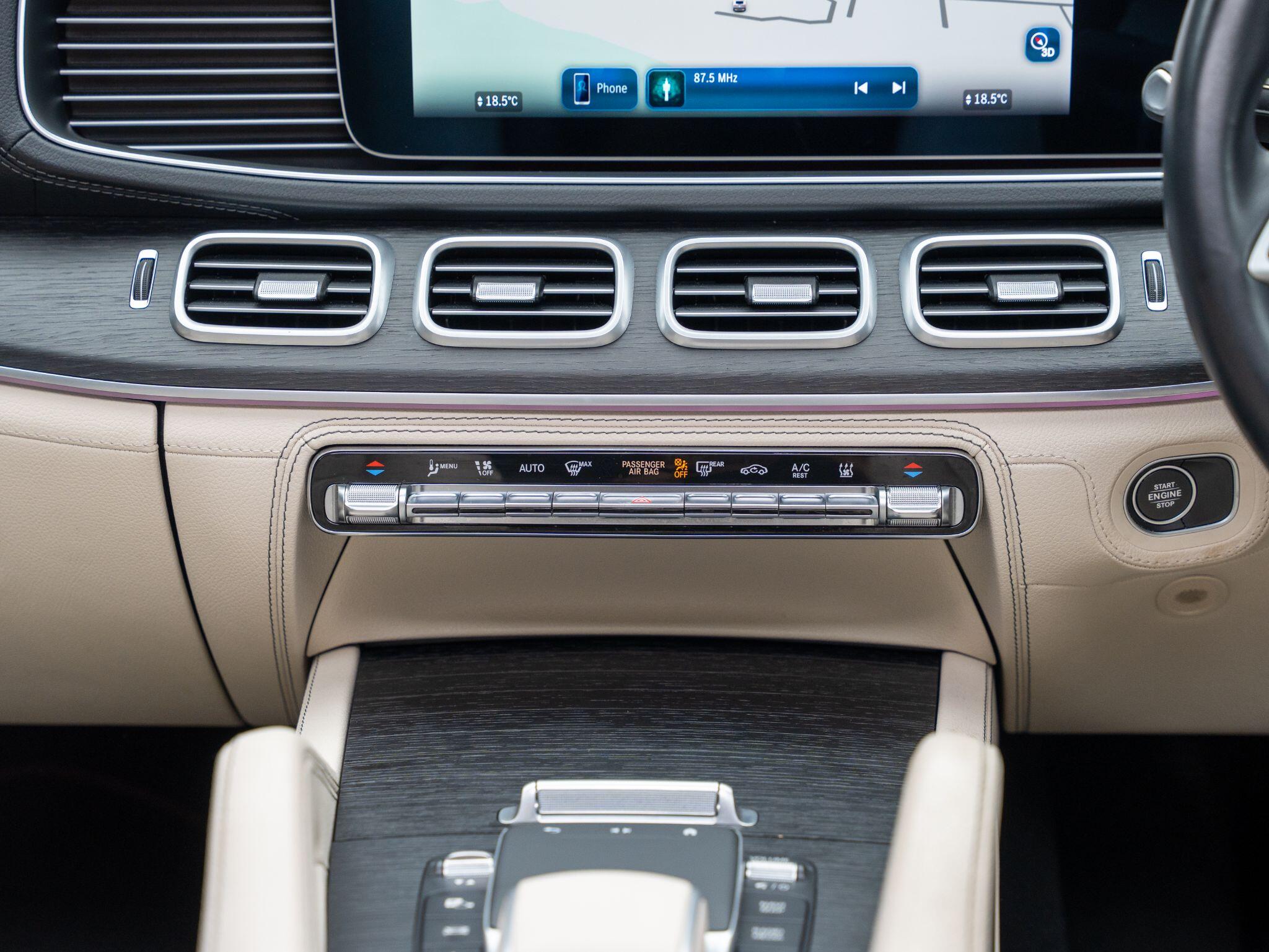 Mercedes-Benz GLE view 55