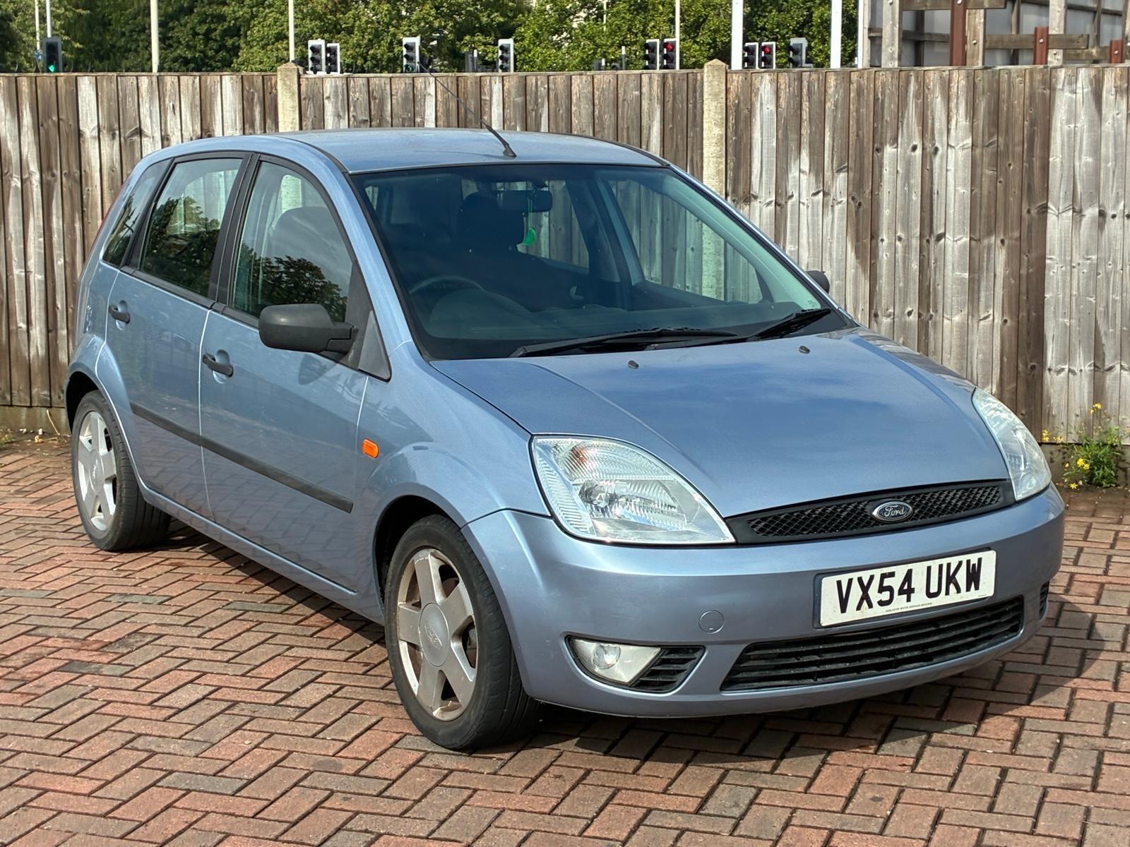 Ford Fiesta view 3