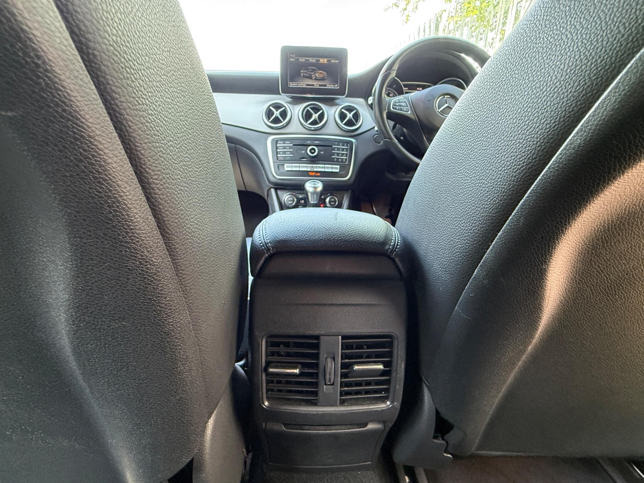 2018 Mercedes-Benz CLA image 18