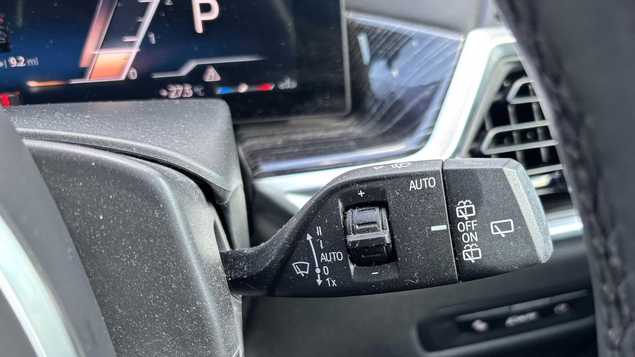 BMW X5 view 28