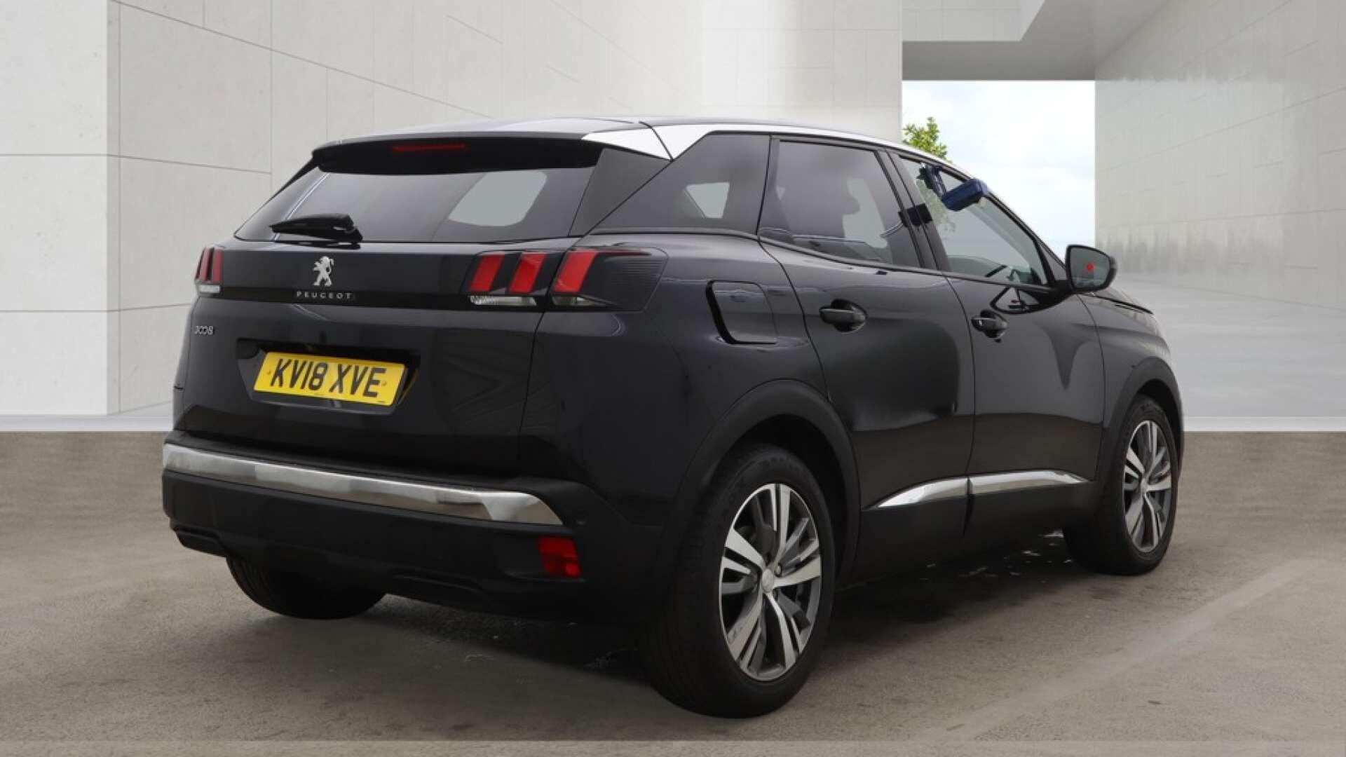 Peugeot 3008 view 5