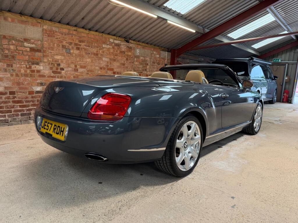 Bentley Continental view 12
