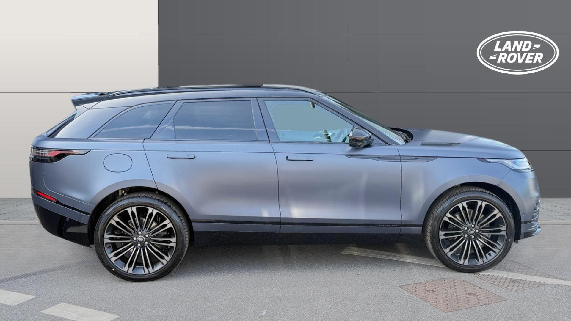 Land Rover Range Rover Velar view 2