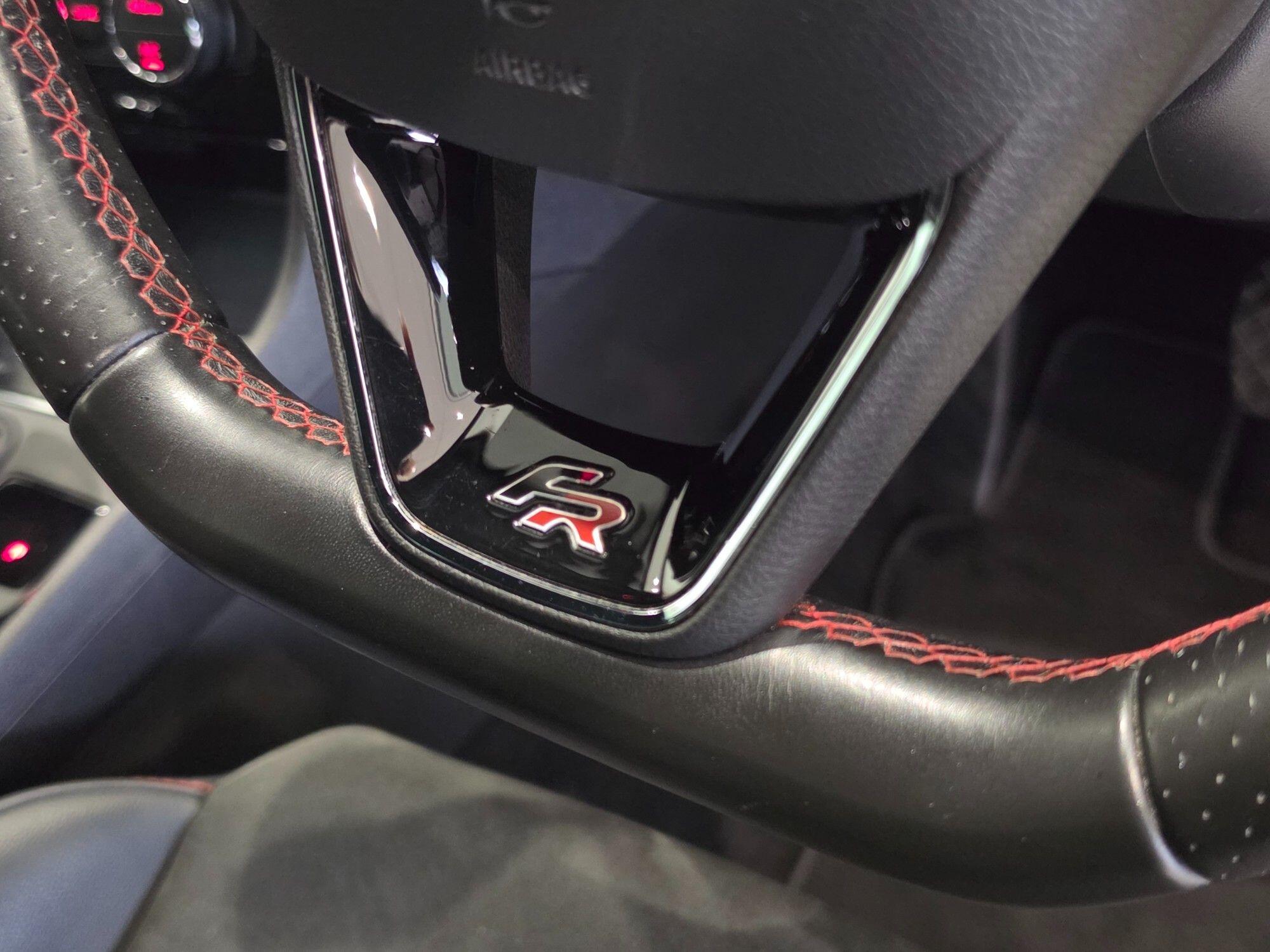 Seat Leon view 85