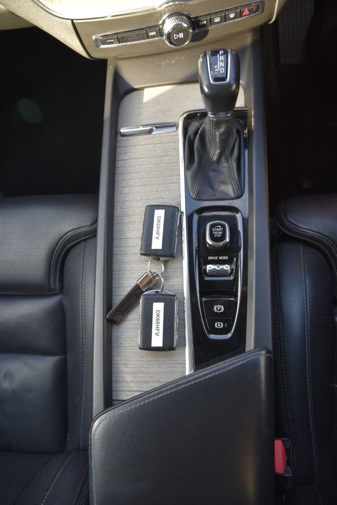 Volvo XC60 view 37