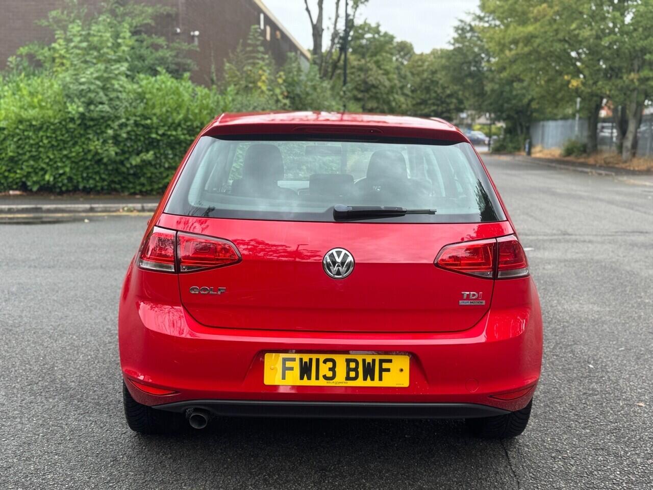 Volkswagen Golf view 6