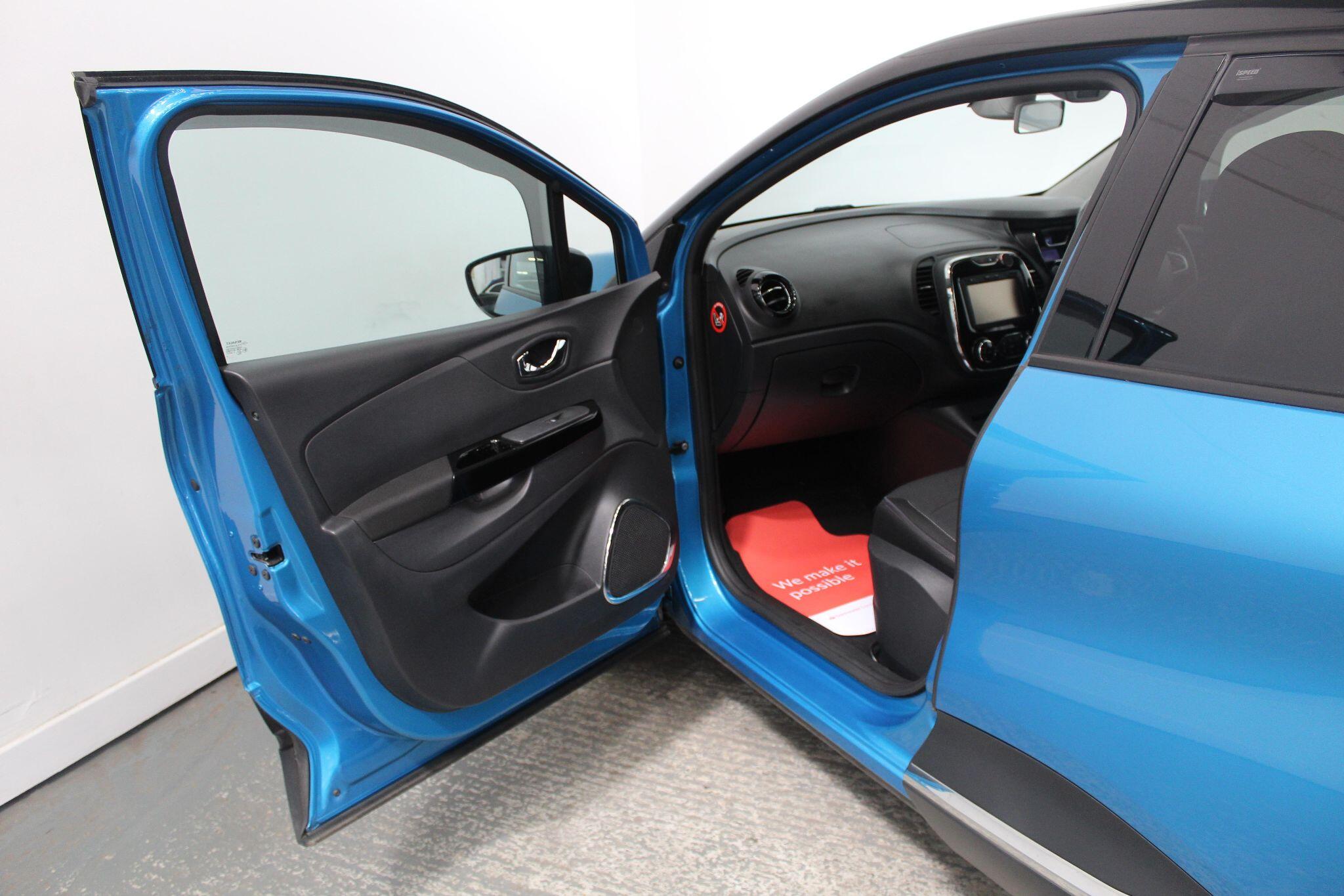Renault Captur view 26