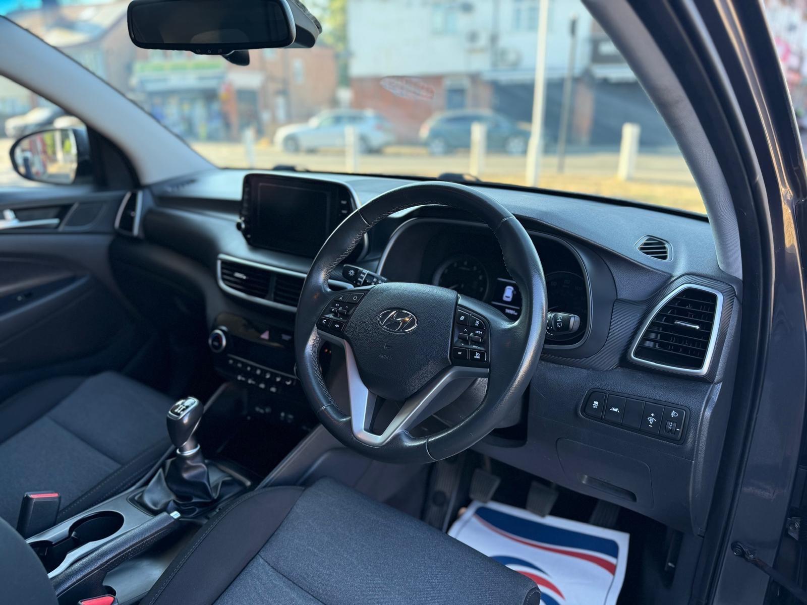 Hyundai Tucson view 29