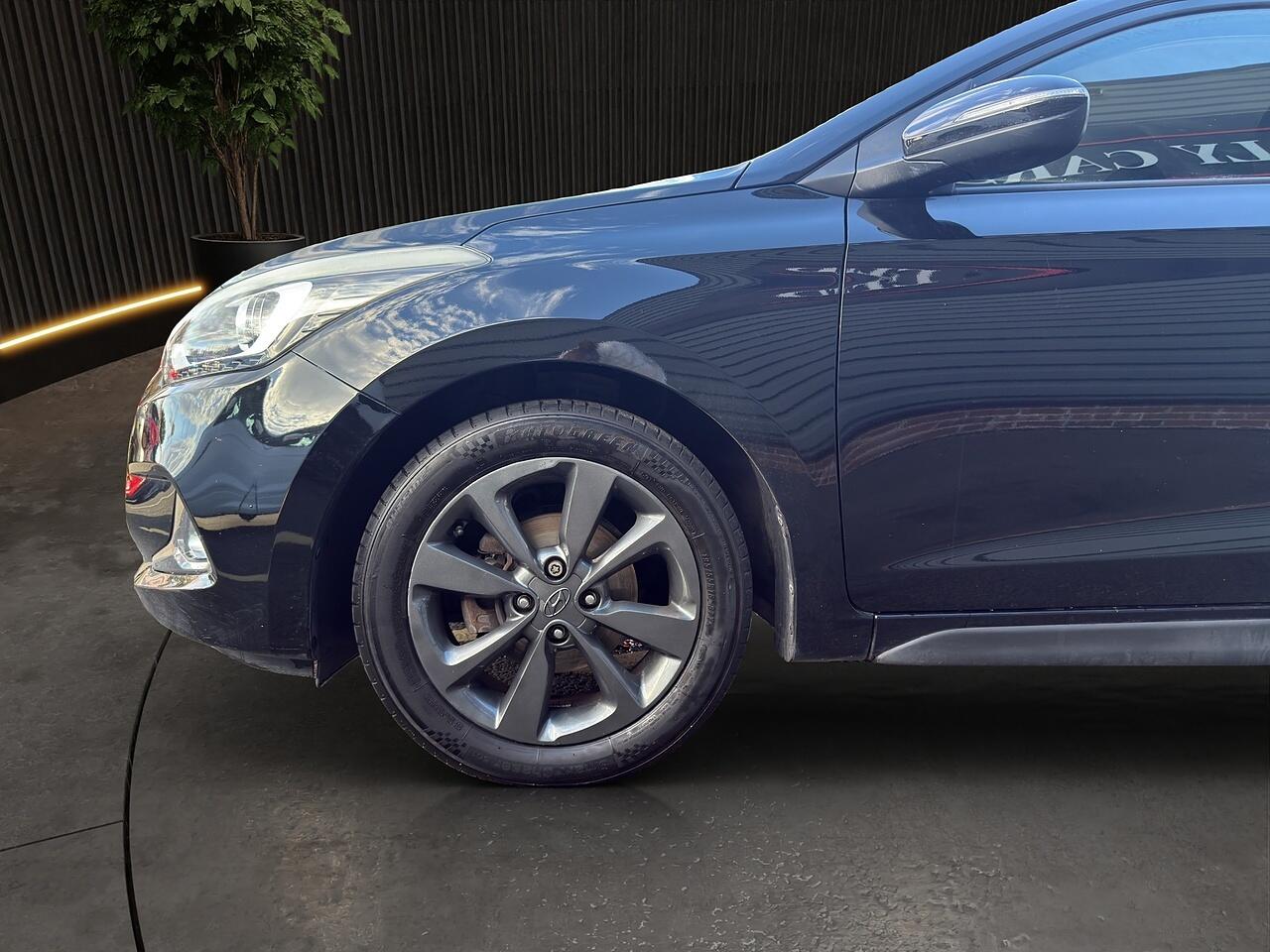 Hyundai I20 view 17