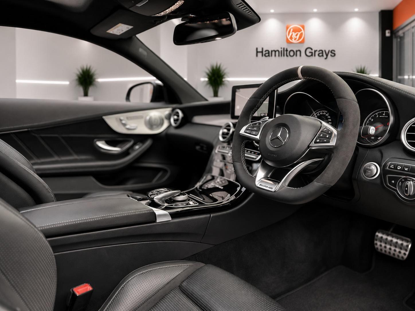 Mercedes-Benz C-Class view 4