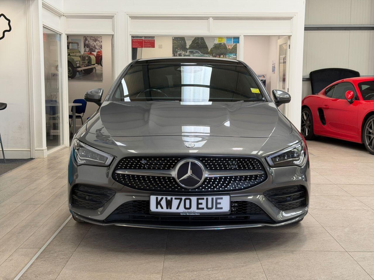 Mercedes-Benz Cla view 10