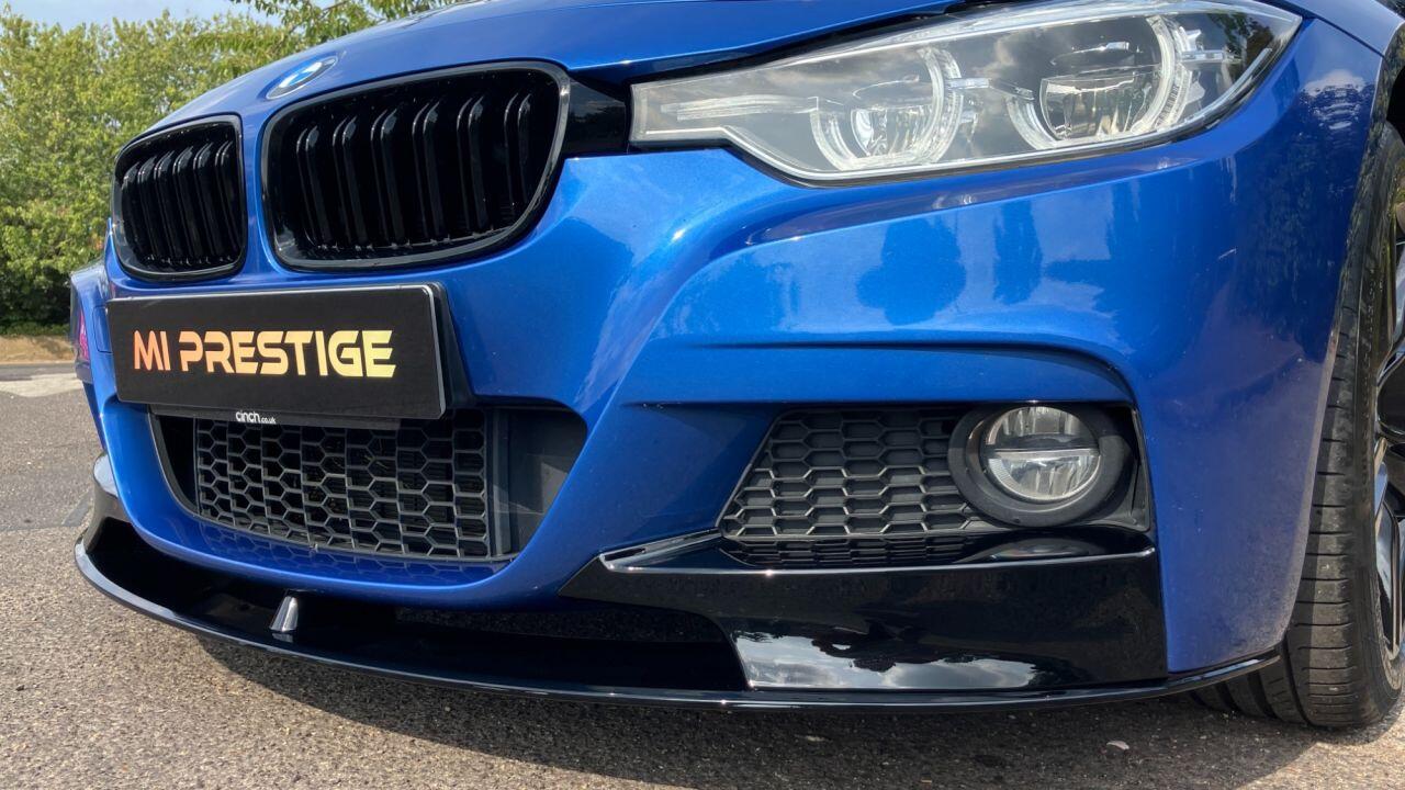 BMW 3 Series view 6