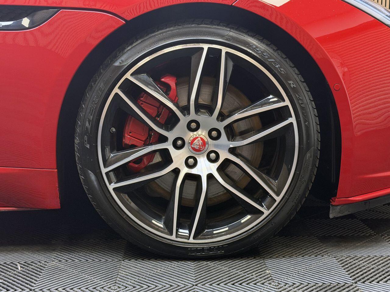 Jaguar F-Type view 11
