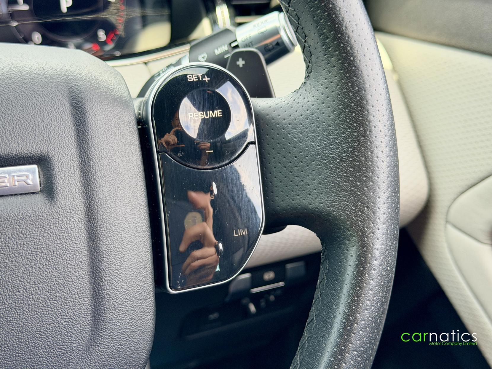 Land Rover Range Rover Evoque view 40
