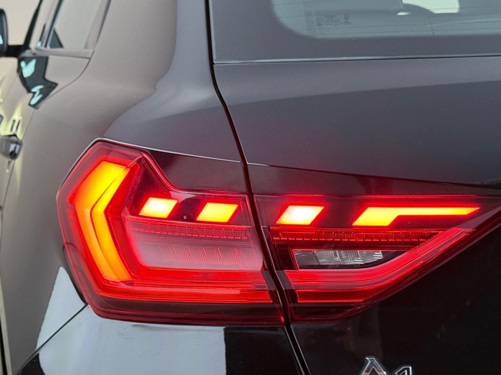 Audi A1 view 11