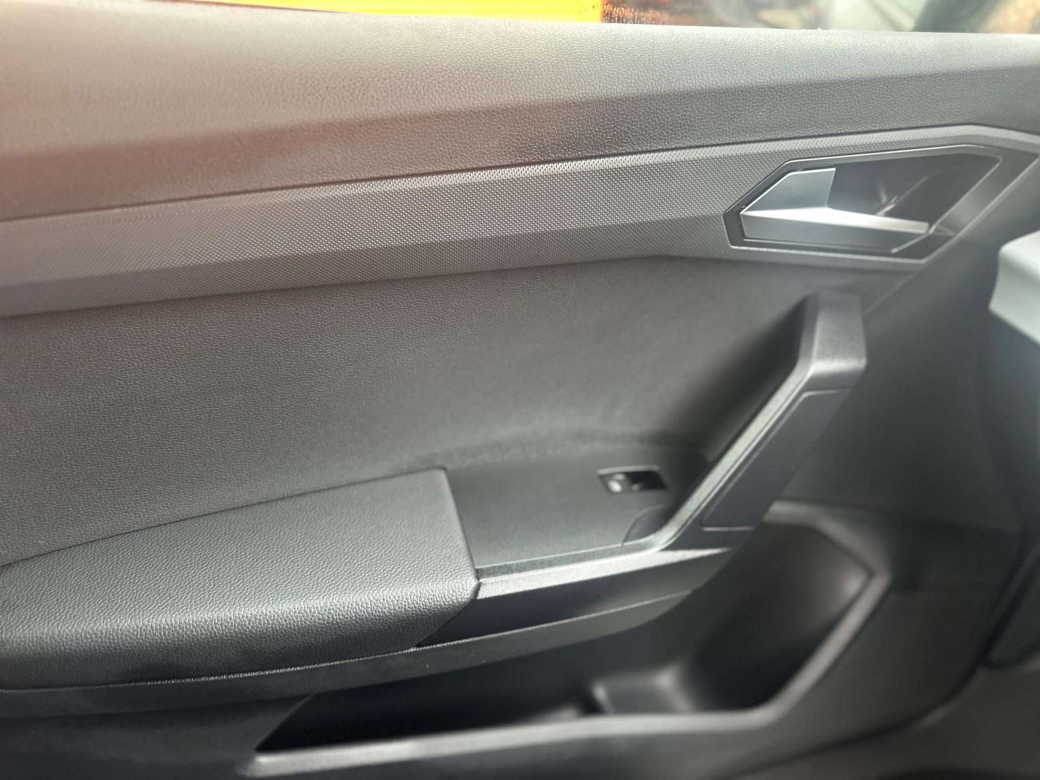 Seat Arona view 16