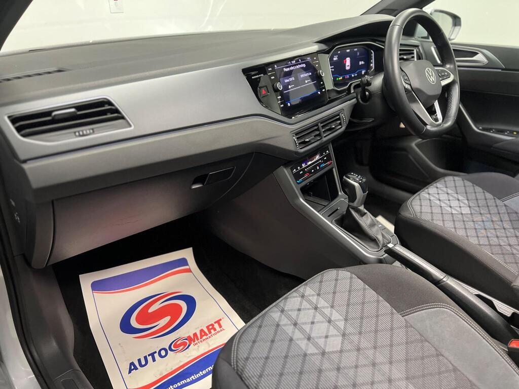 Volkswagen Polo view 12