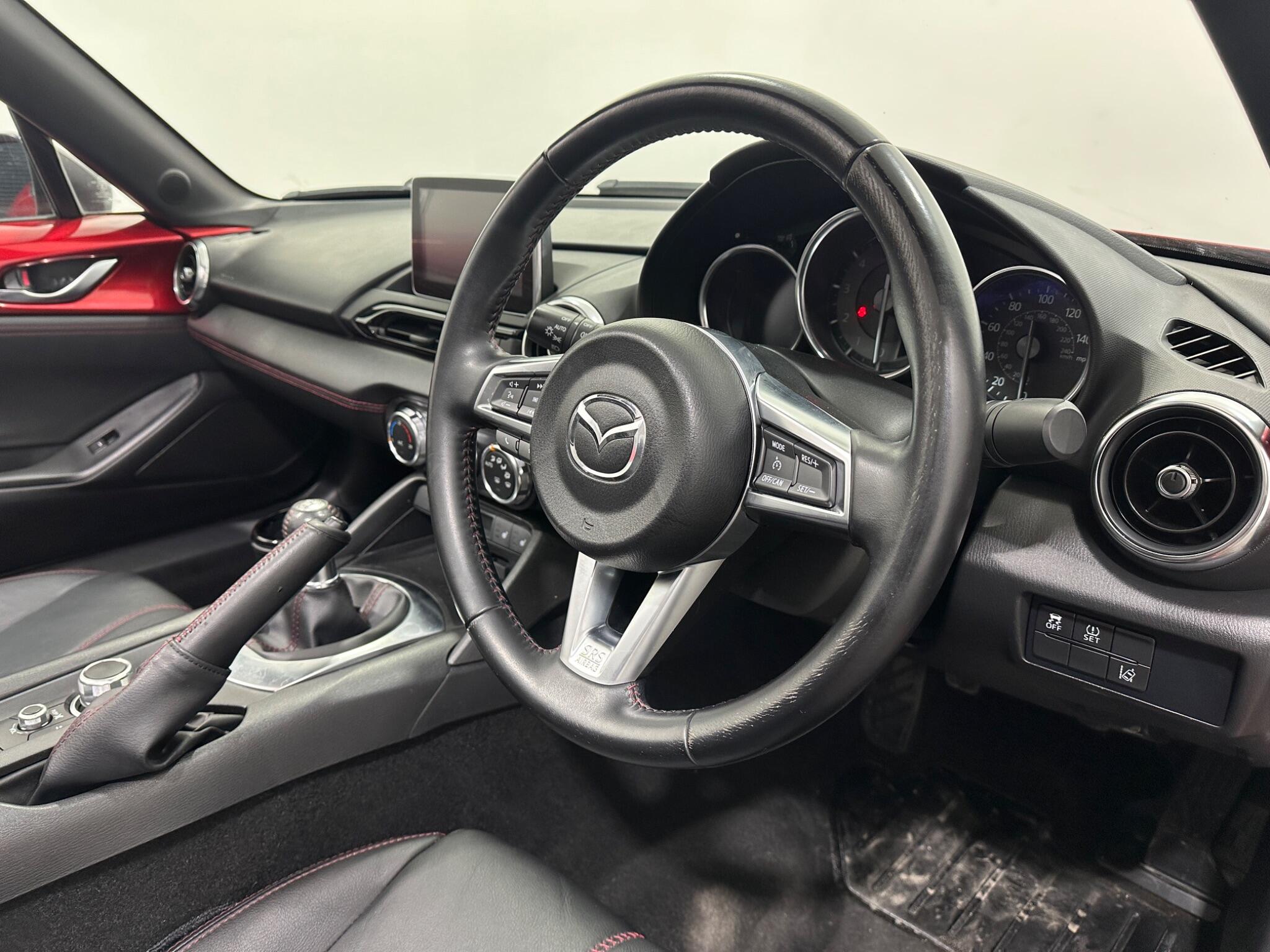 Mazda MX-5 view 11