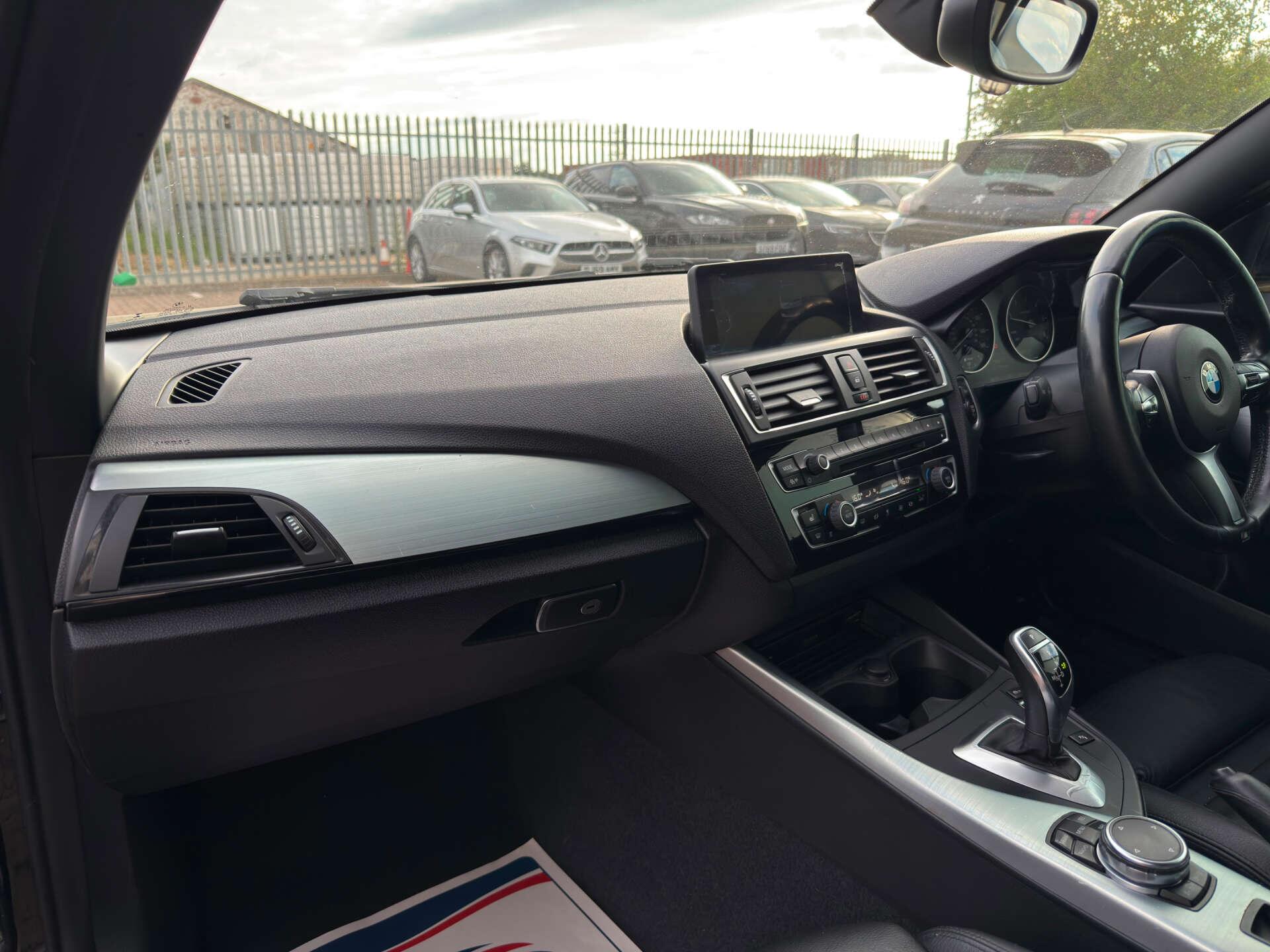 BMW 2 Series view 29