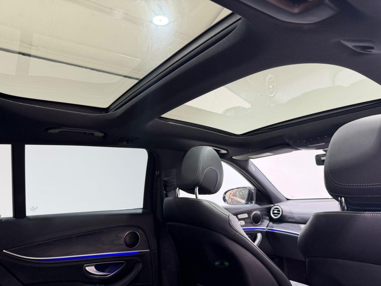 Mercedes-Benz E-Class view 41