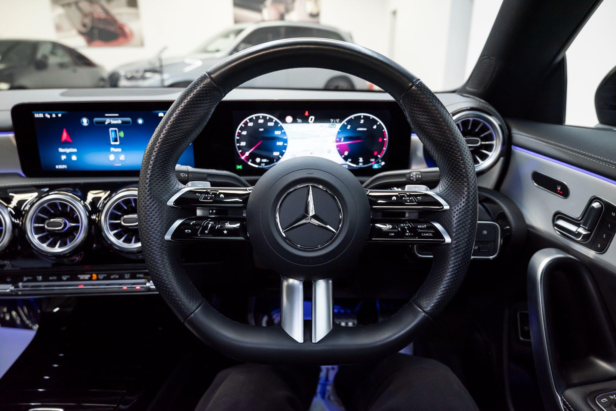 Mercedes-Benz CLA view 49