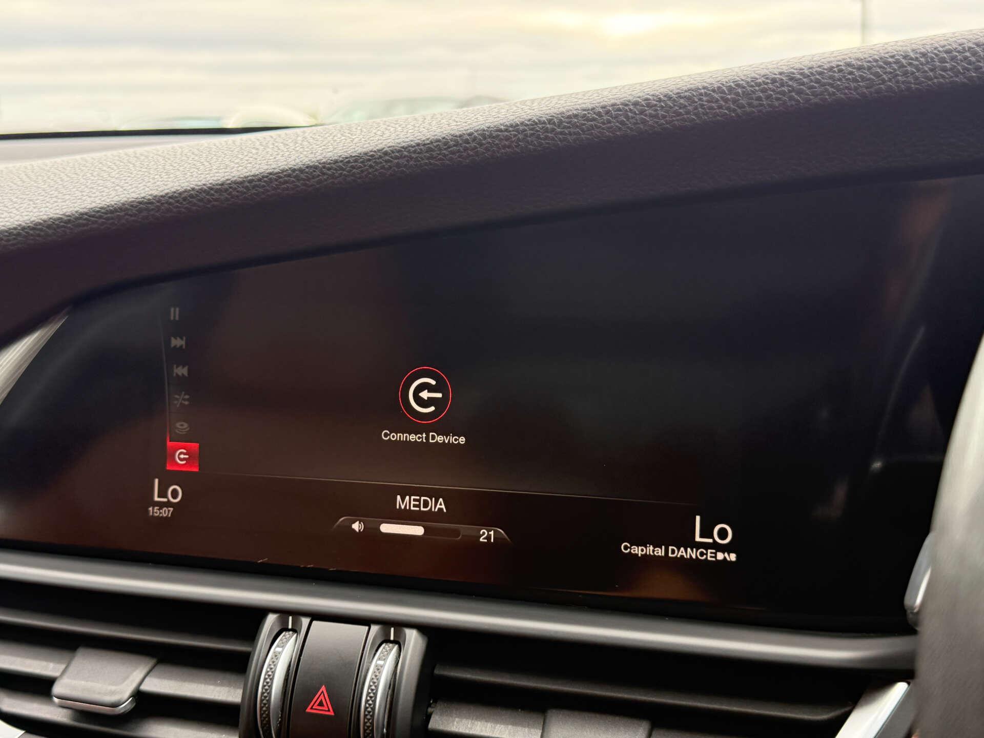 Alfa Romeo Giulia view 53