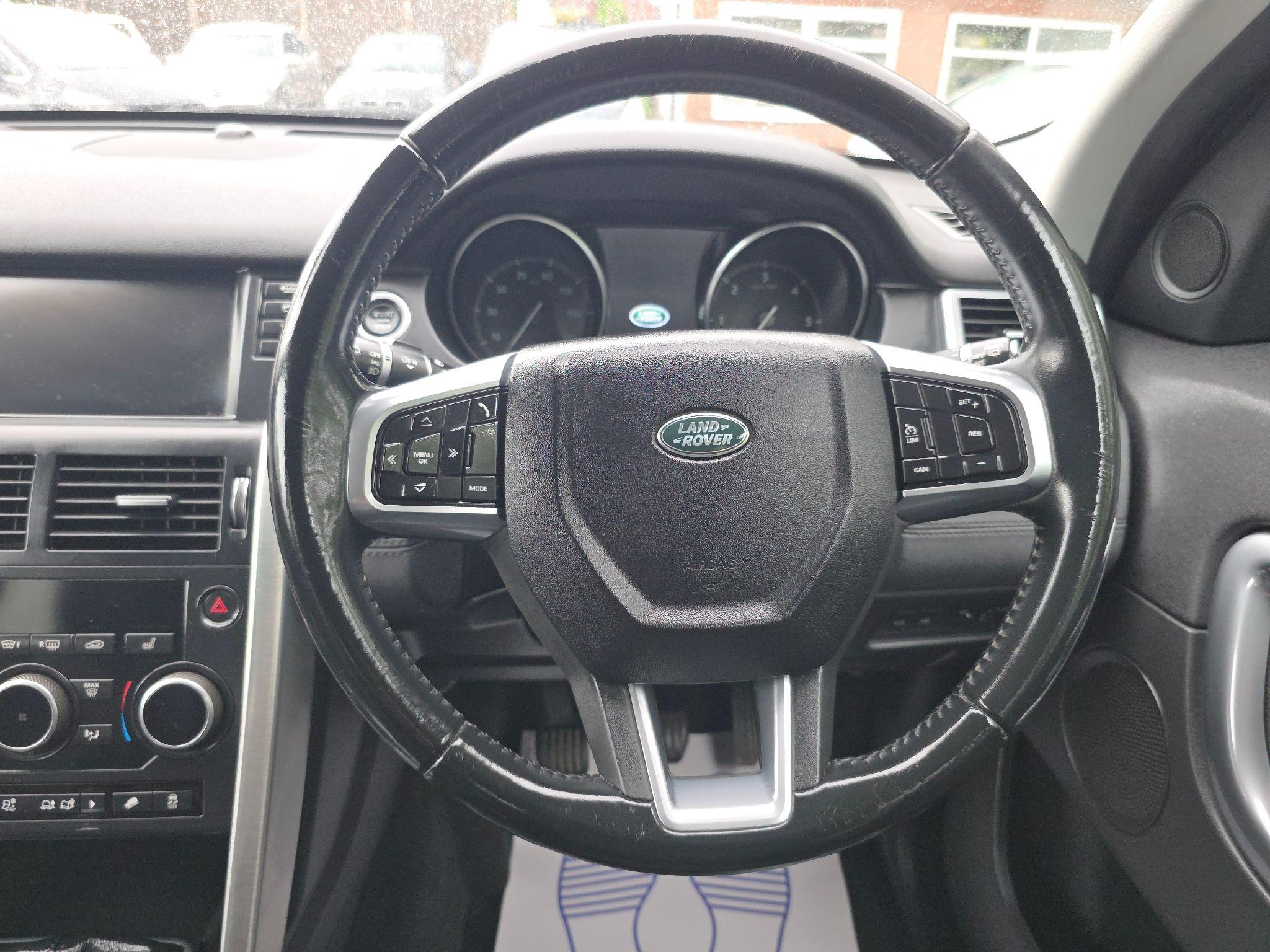 2017 Land Rover Discovery Sport 2.0 TD4 SE 4WD Euro 6 (s/s) 5dr (5 Seat) • 60,214 miles image 51