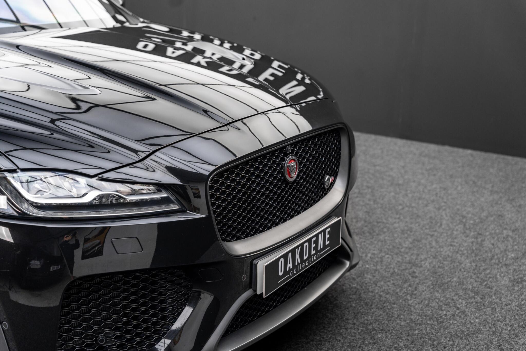 Jaguar F-Pace view 53