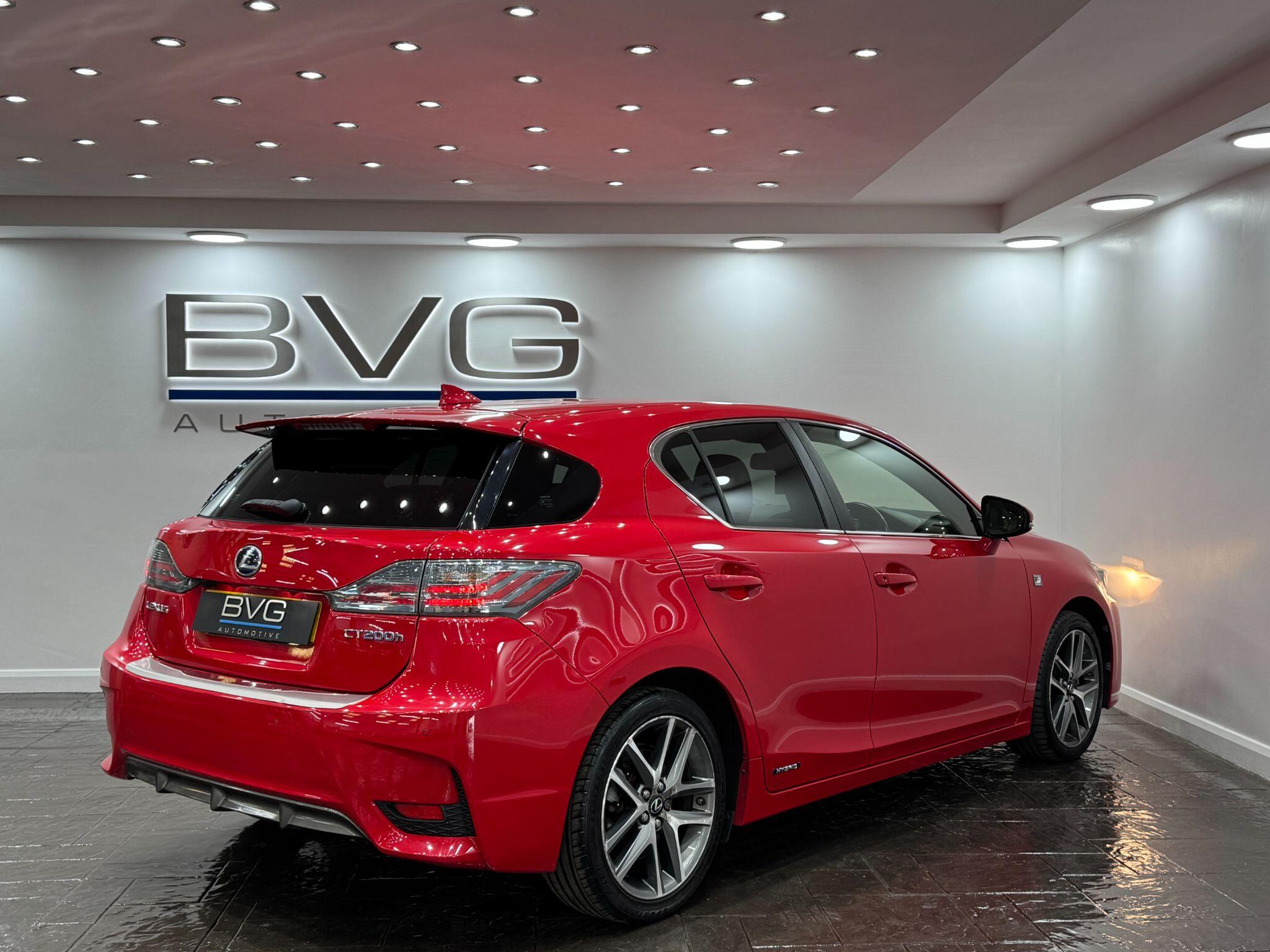 Lexus CT view 7