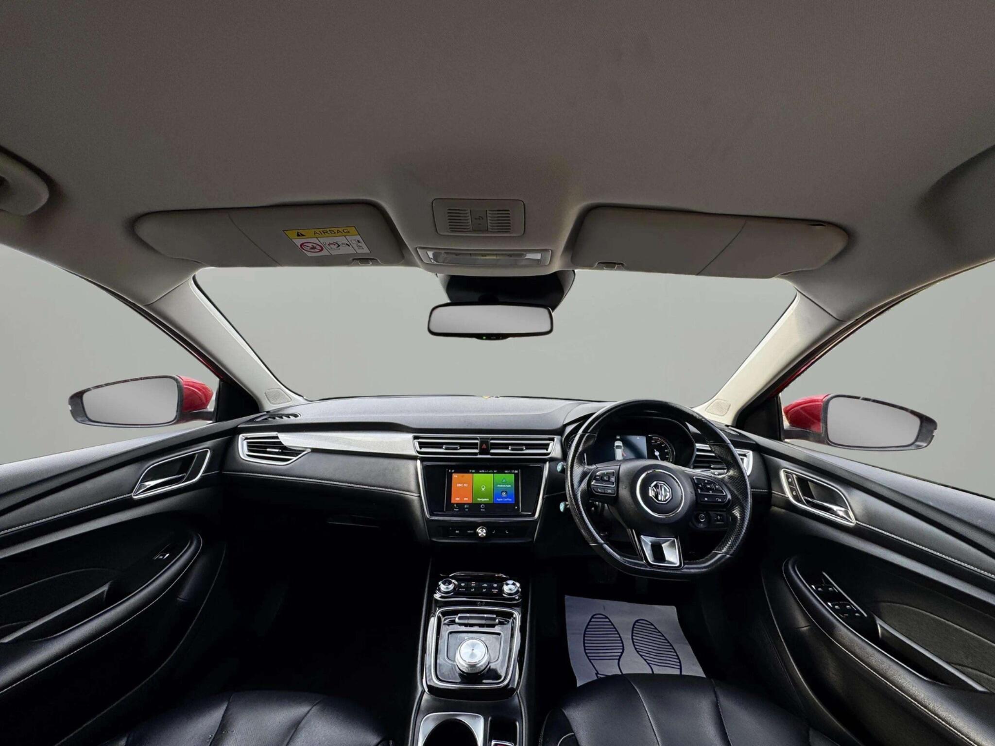 MG MG5 view 5