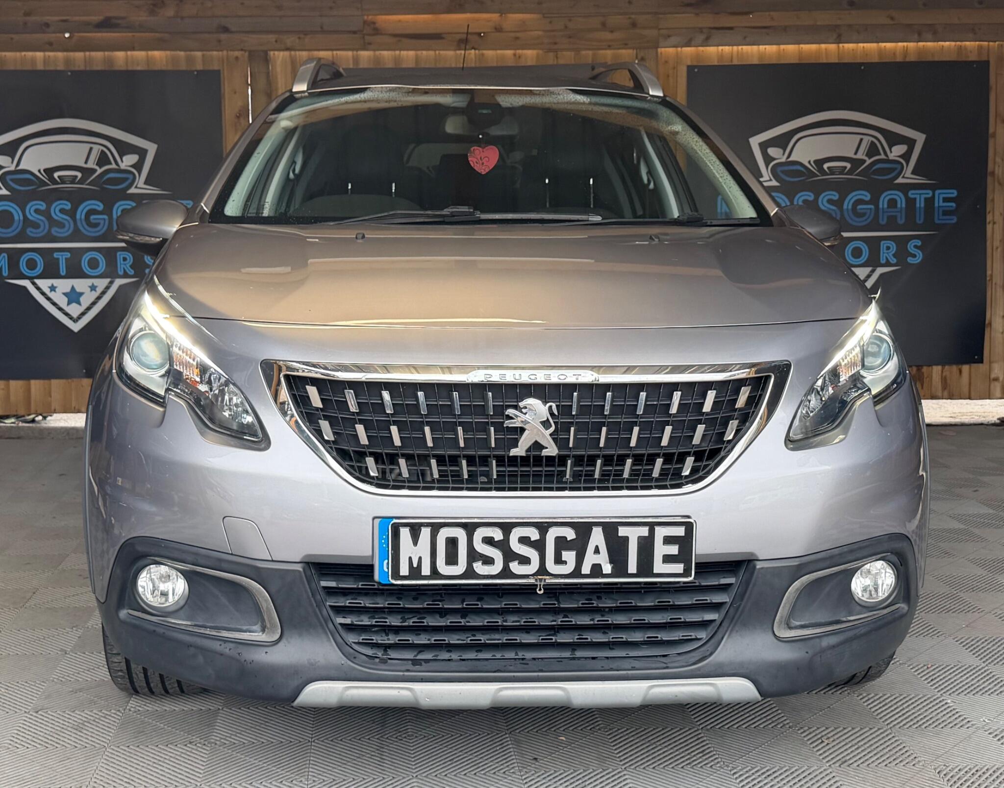 Peugeot 2008 view 3