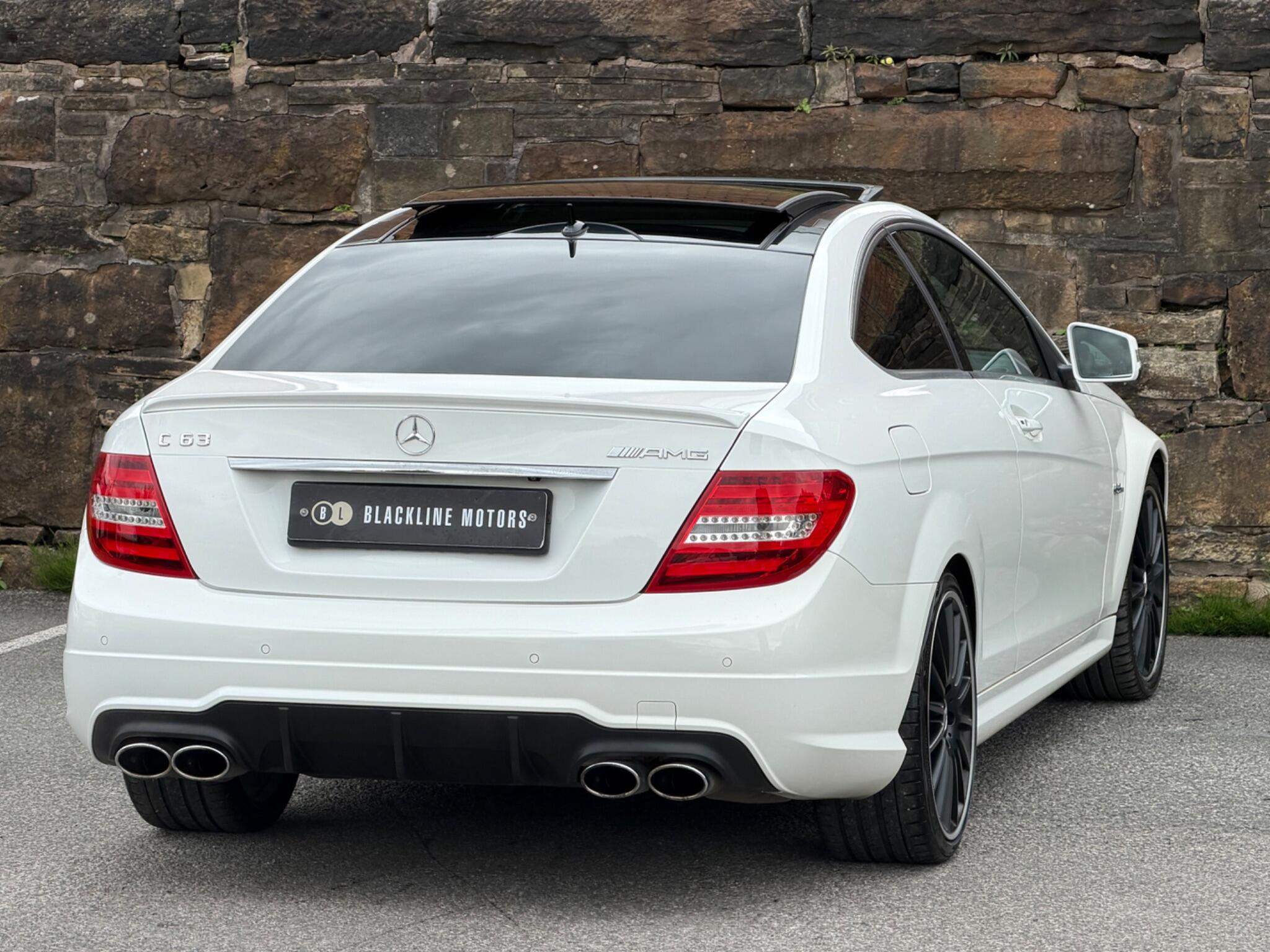 Mercedes-Benz C-Class view 7