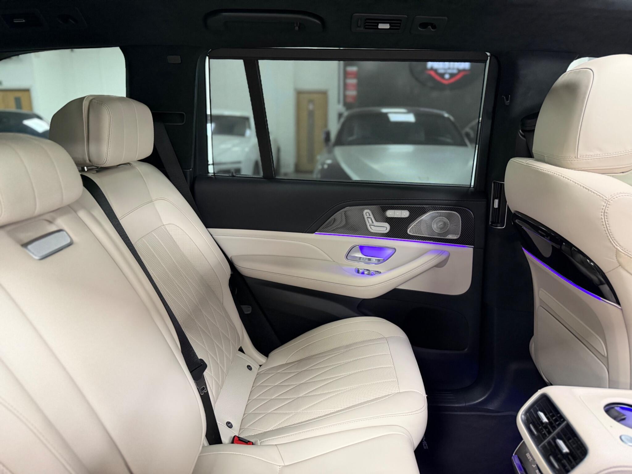 Mercedes-Benz GLS view 18