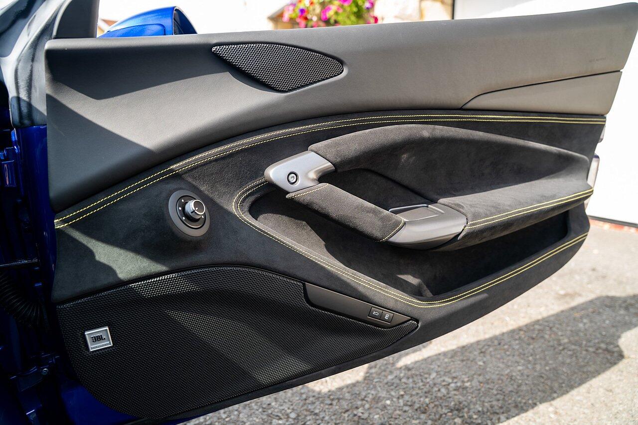 Ferrari F8 Tributo view 70