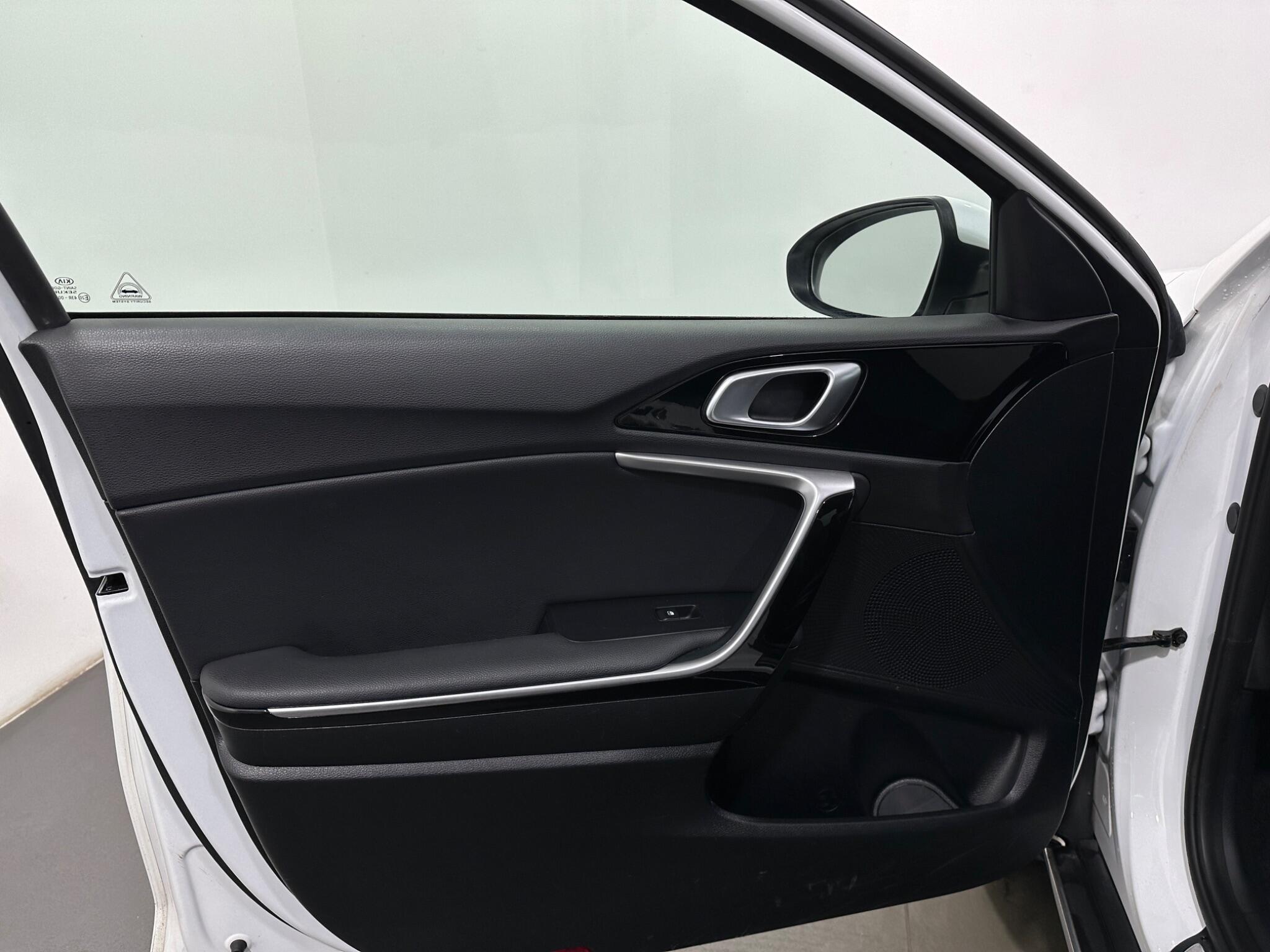 Kia Xceed view 37