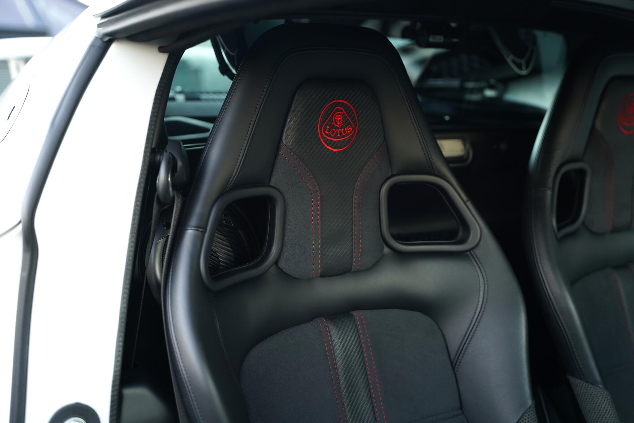 Lotus Exige view 17