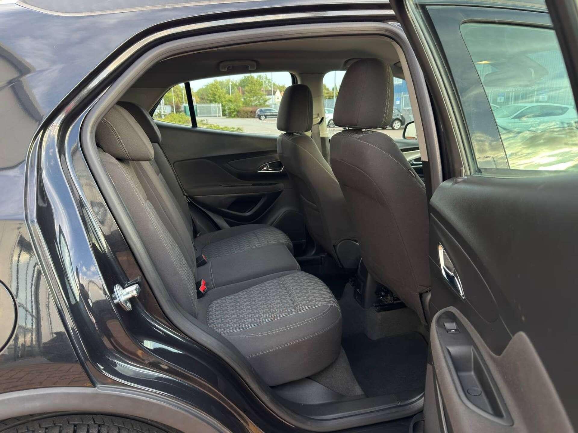 Vauxhall Mokka view 28