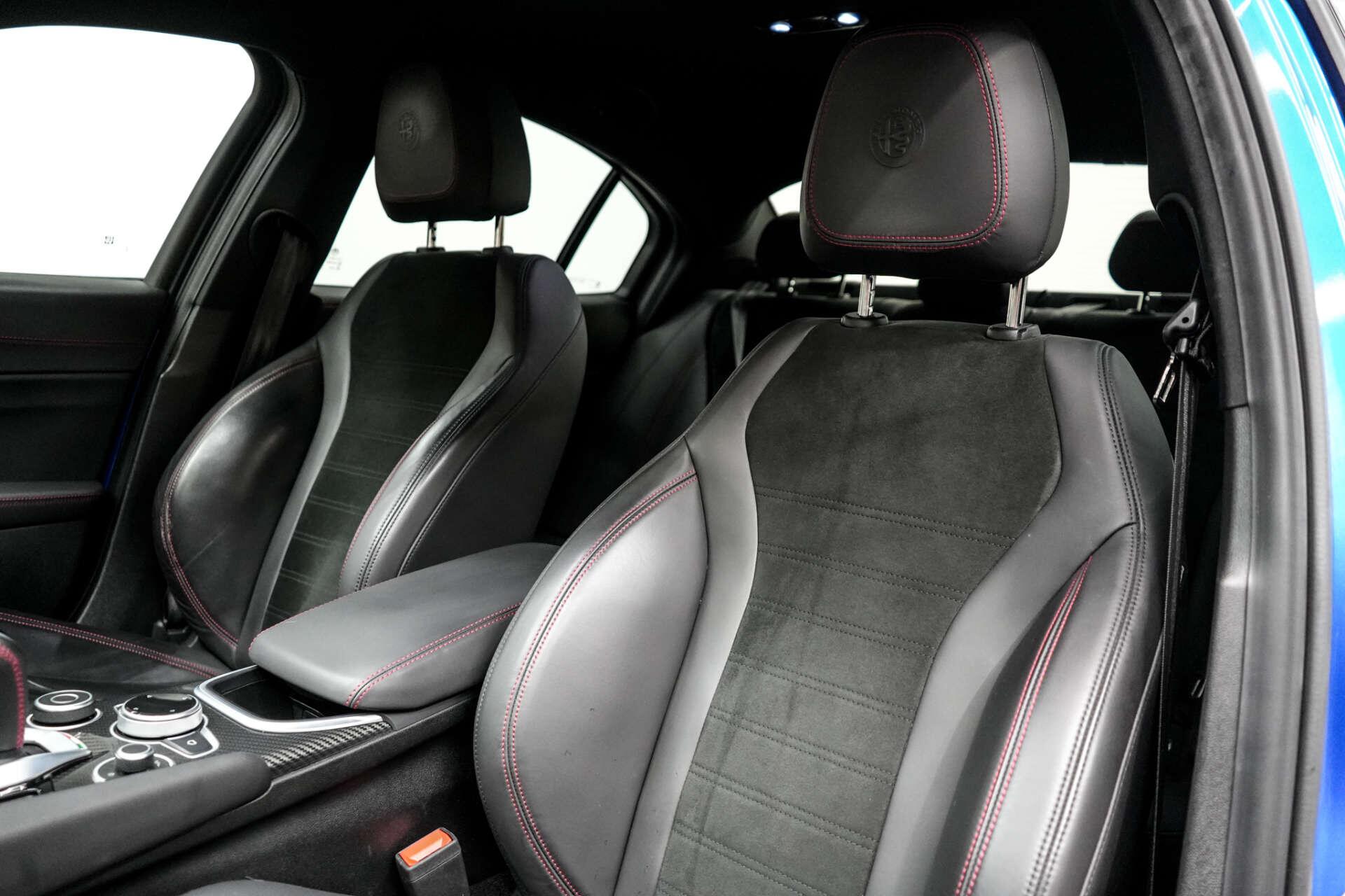 Alfa Romeo Giulia view 15