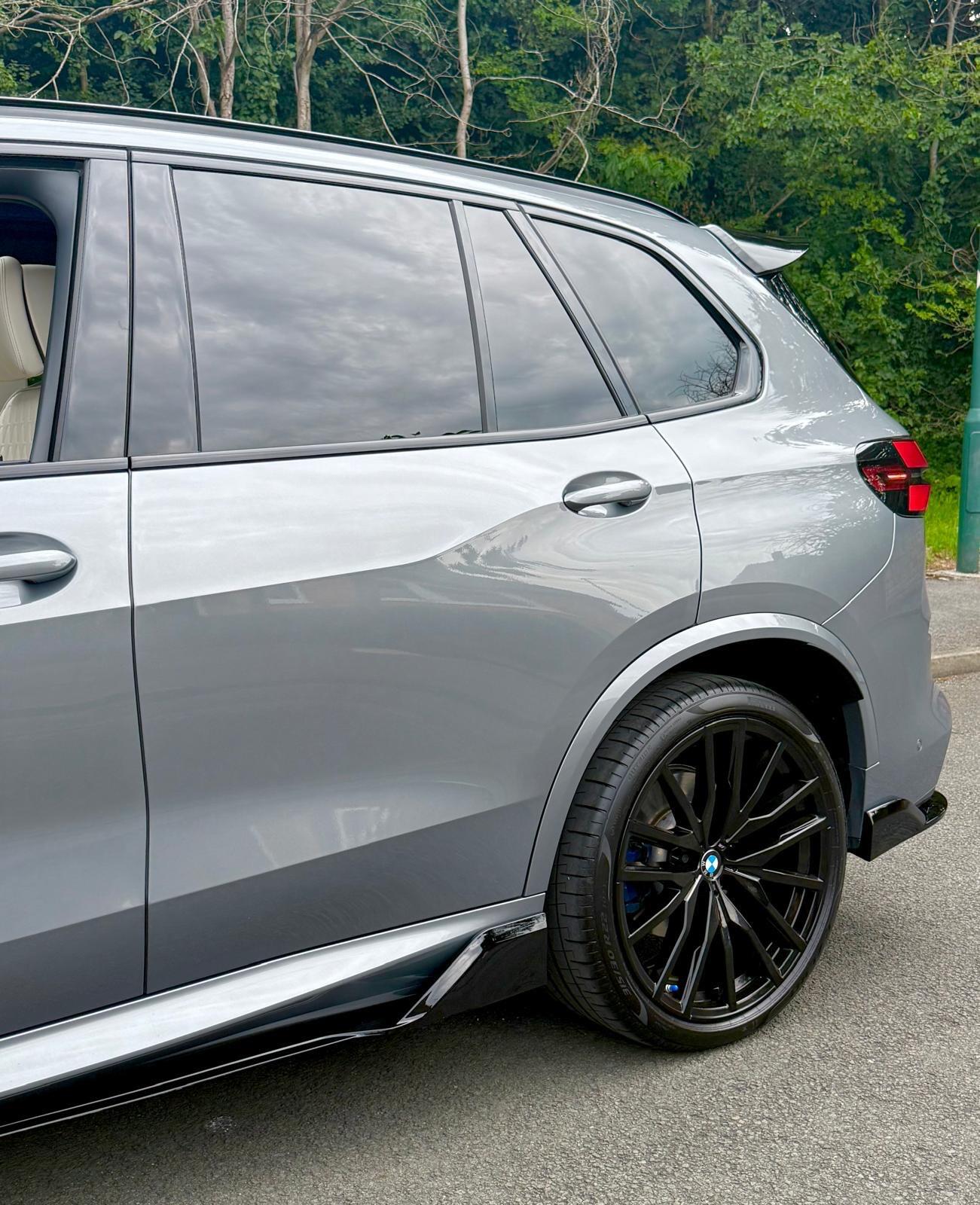 BMW X5 view 90
