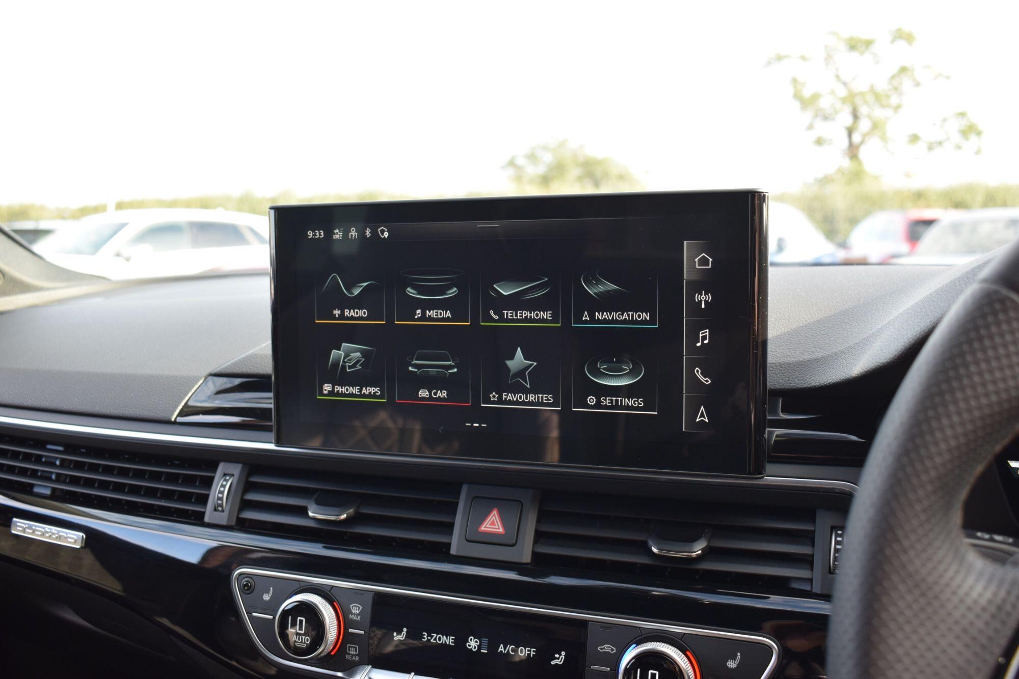 Audi S5 view 17