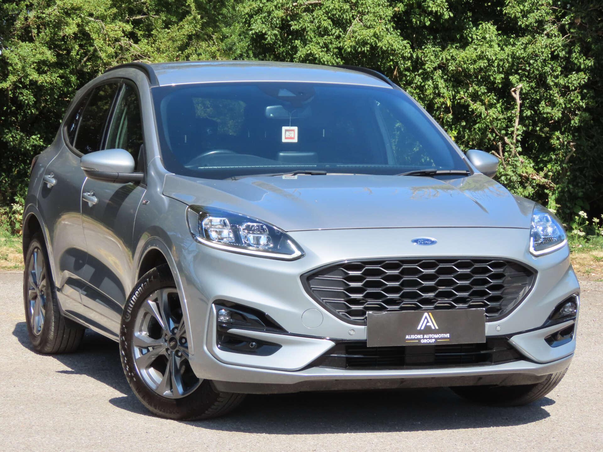 Ford Kuga view 3