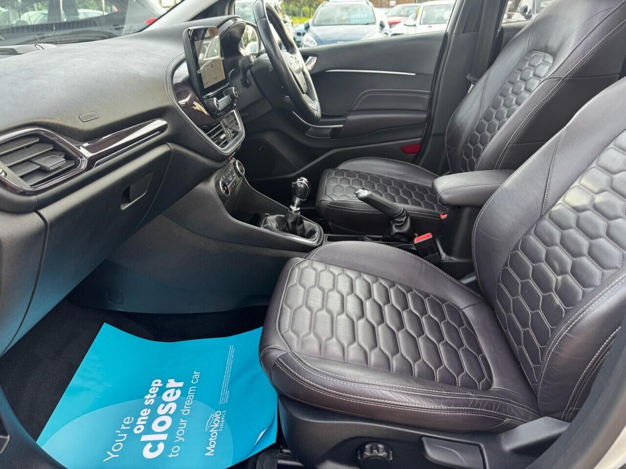 Ford Fiesta view 43