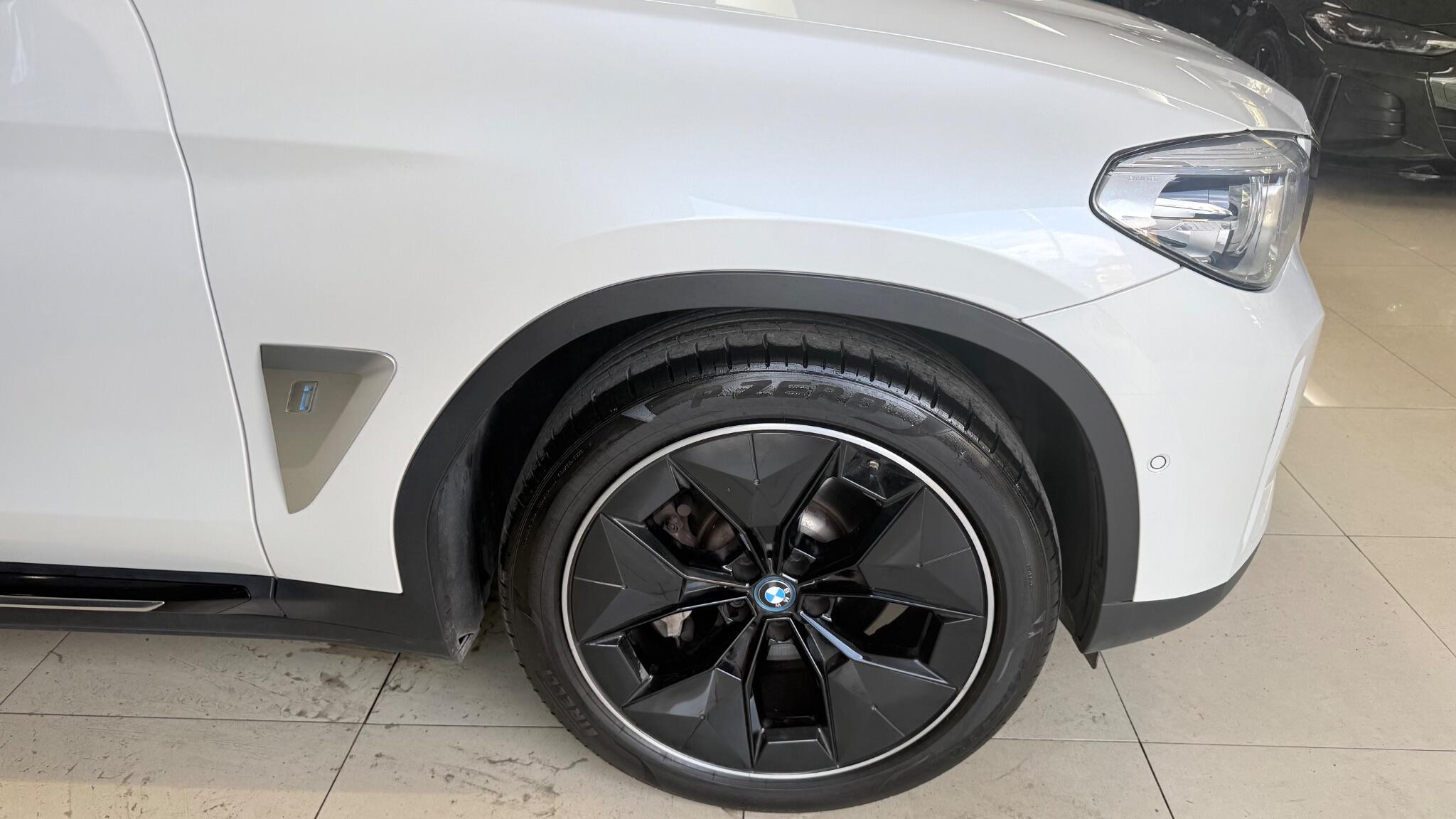 BMW Ix3 view 48
