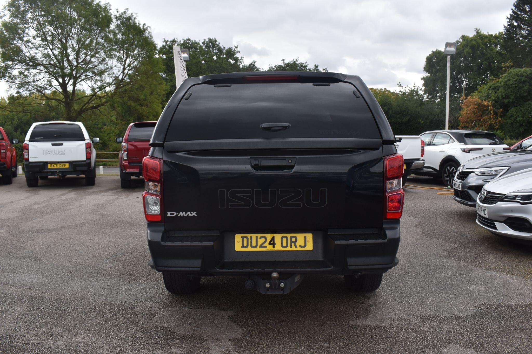 D-Max - 1.9 TD Utility Diff Lock 4WD Euro 6 (s/s) 4dr - Image 12