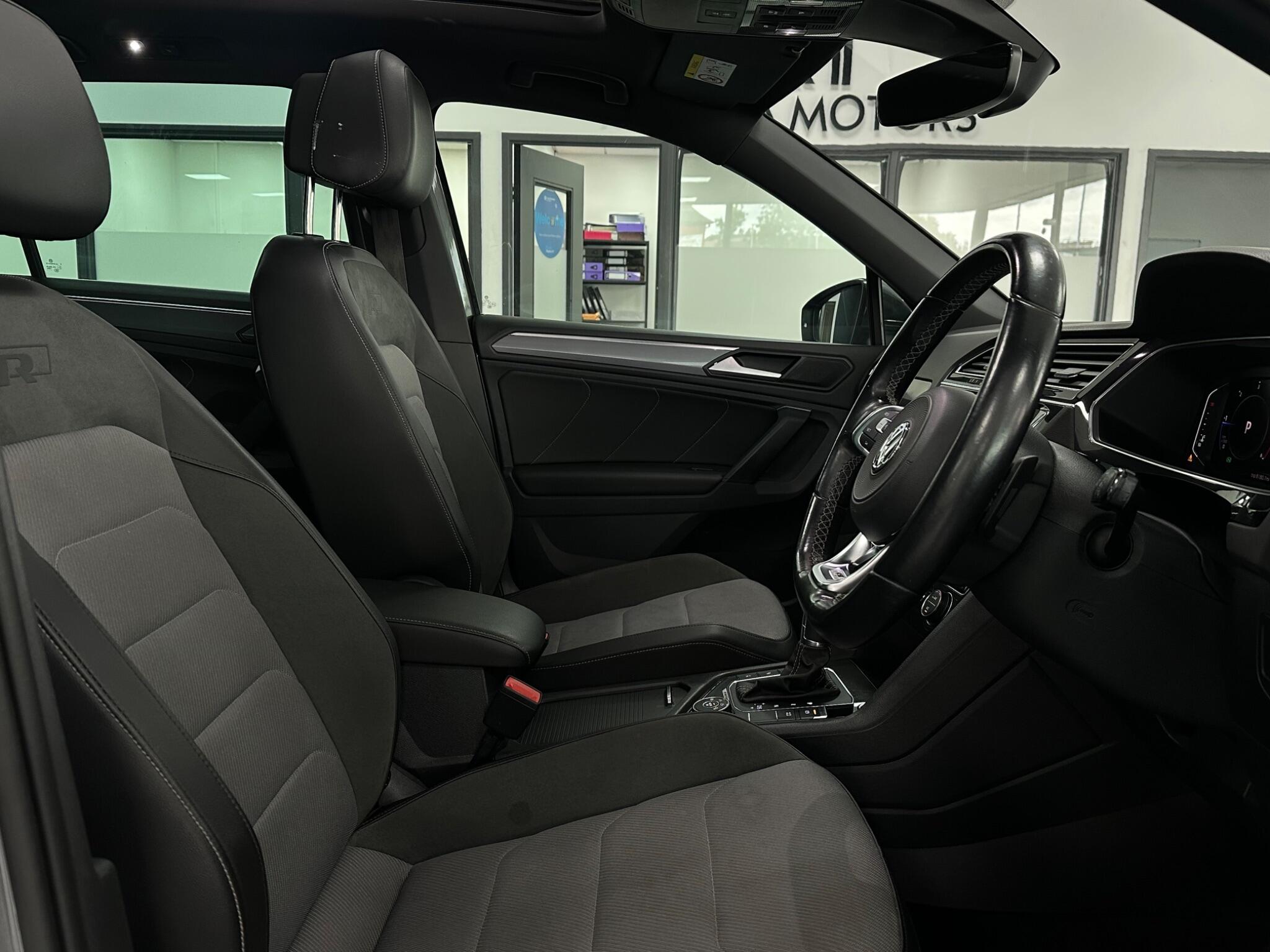 Volkswagen Tiguan view 22