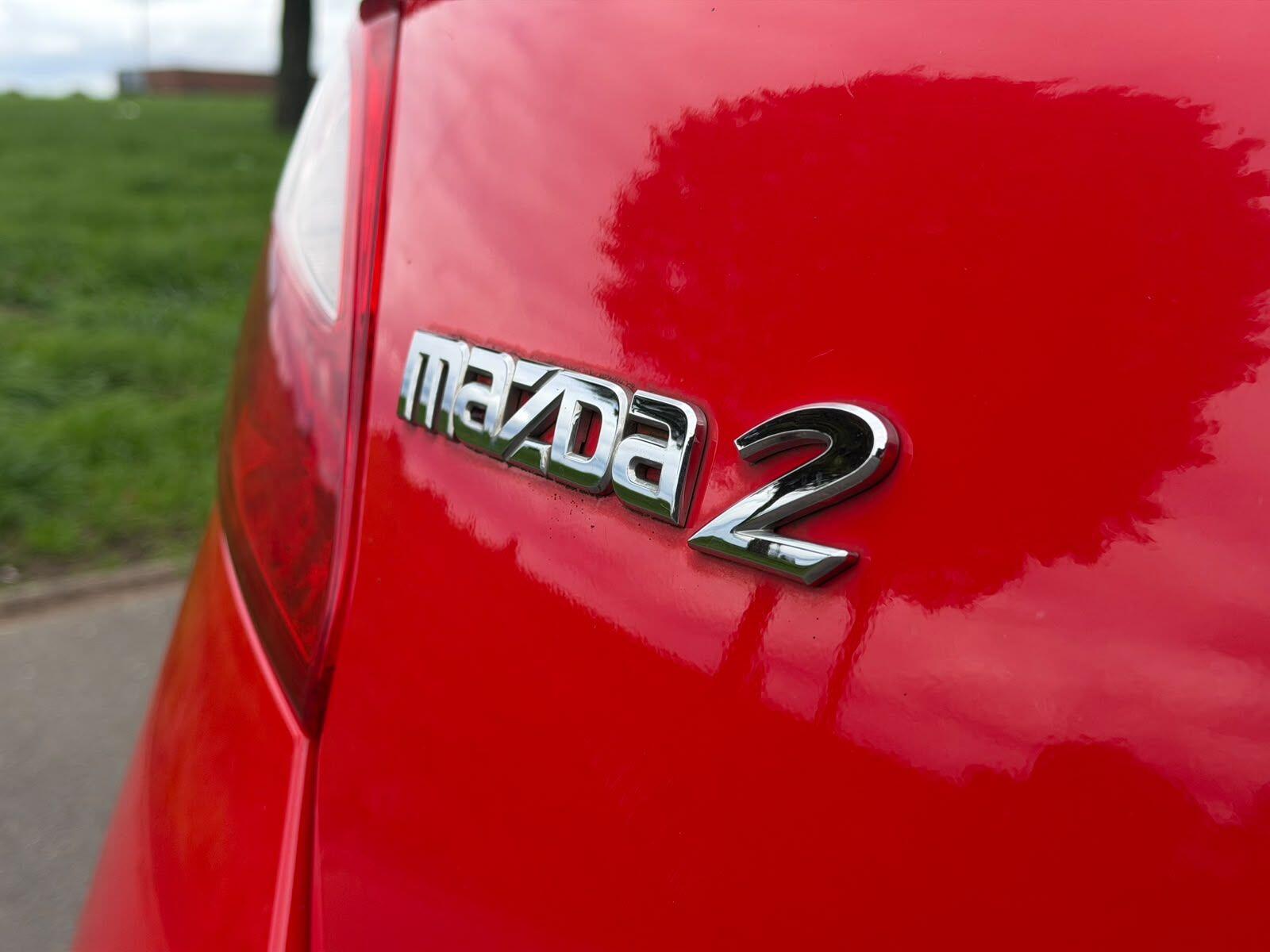 Mazda Mazda2 view 28