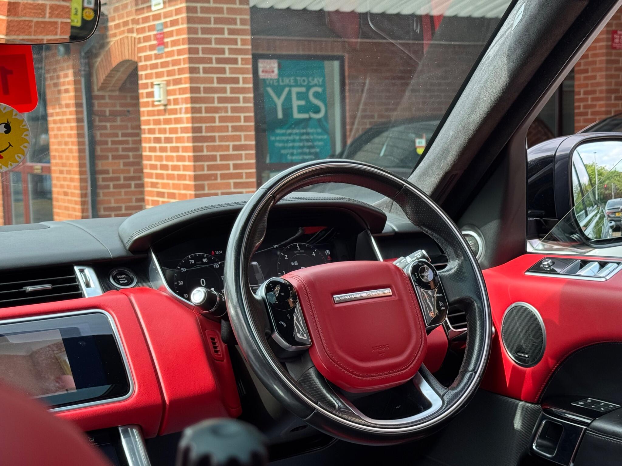 Land Rover Range Rover Sport view 11